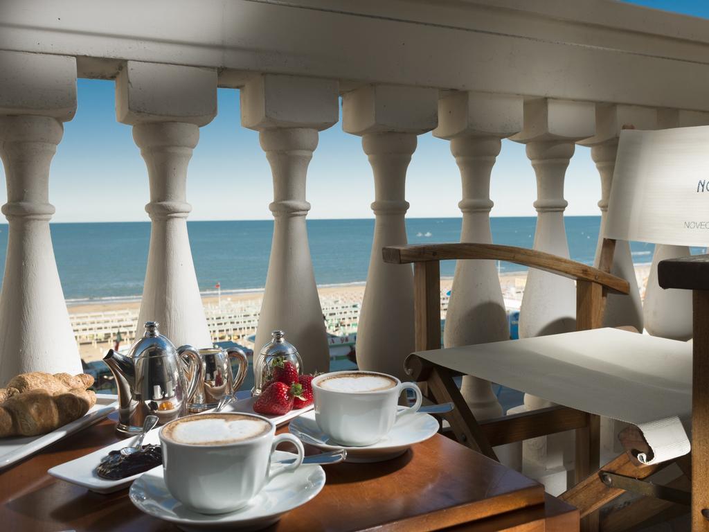 Novecento Suite Hotel Riccione Bagian luar foto
