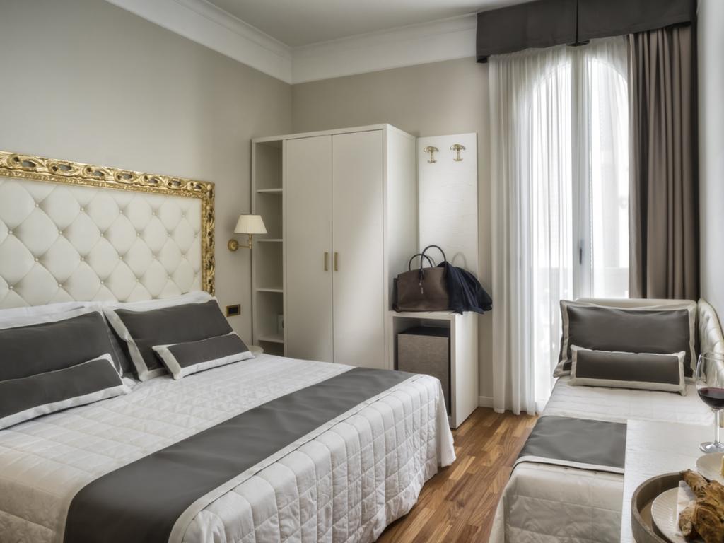 Novecento Suite Hotel Riccione Bagian luar foto