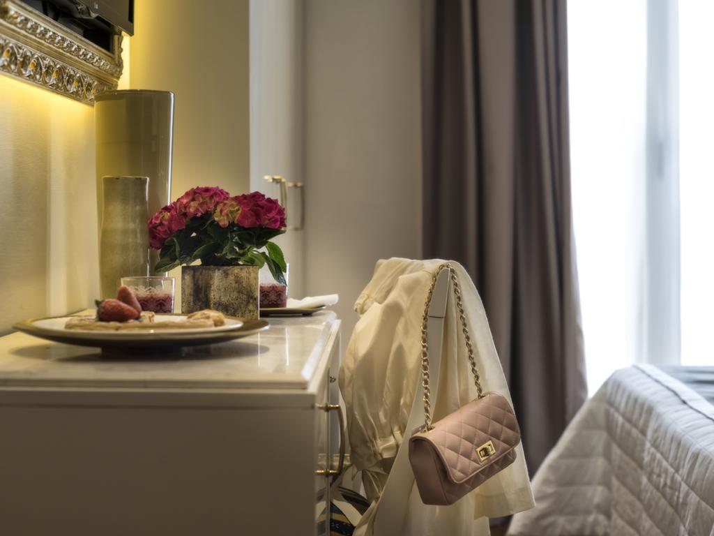 Novecento Suite Hotel Riccione Bagian luar foto