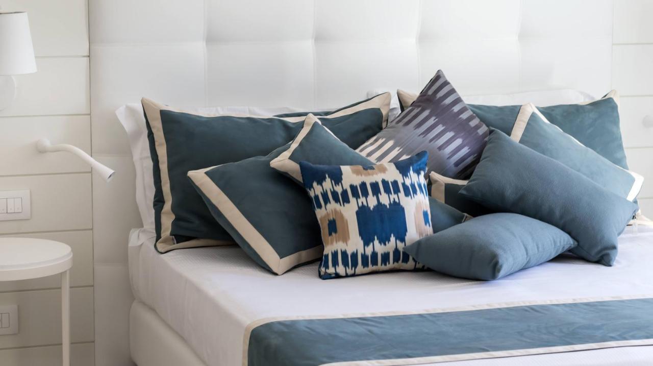 Novecento Suite Hotel Riccione Bagian luar foto