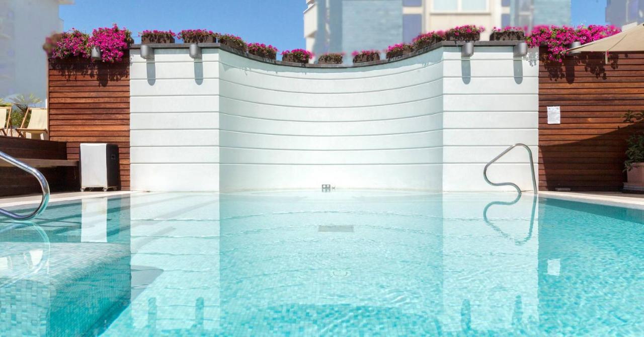 Novecento Suite Hotel Riccione Bagian luar foto
